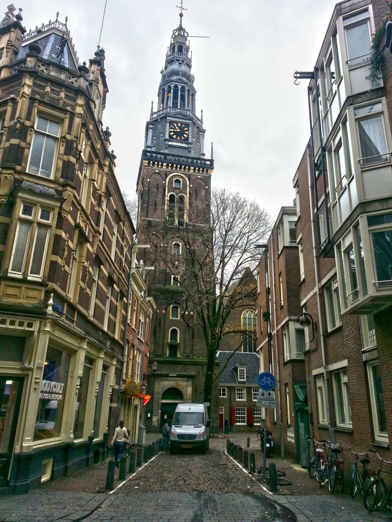 amsterdam-79417_1920